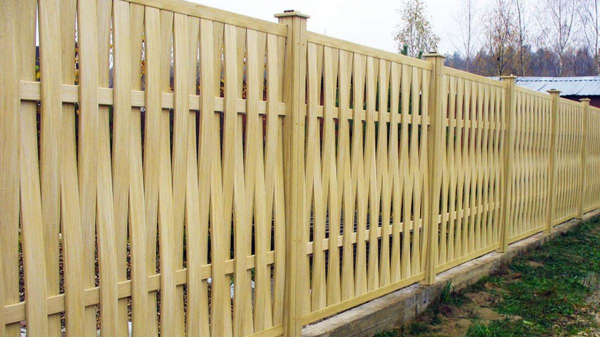 деревянный светопроницаемый забор